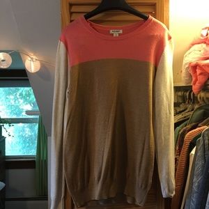 Neapolitan colored Old Navy sweater size M!